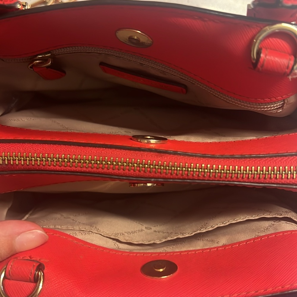 Michael Kors Purse - Picture 2 of 3